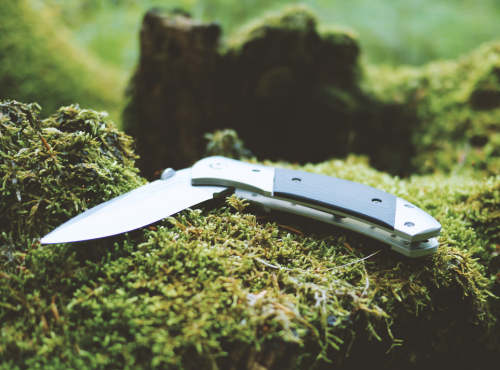 Survival knife