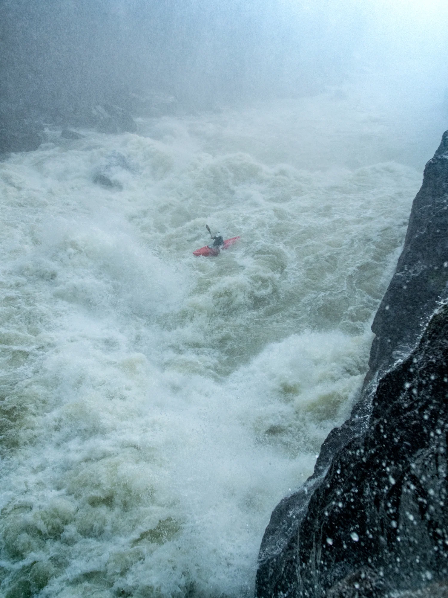Astral-LifeJacket-Indus-CaledRoberts-1