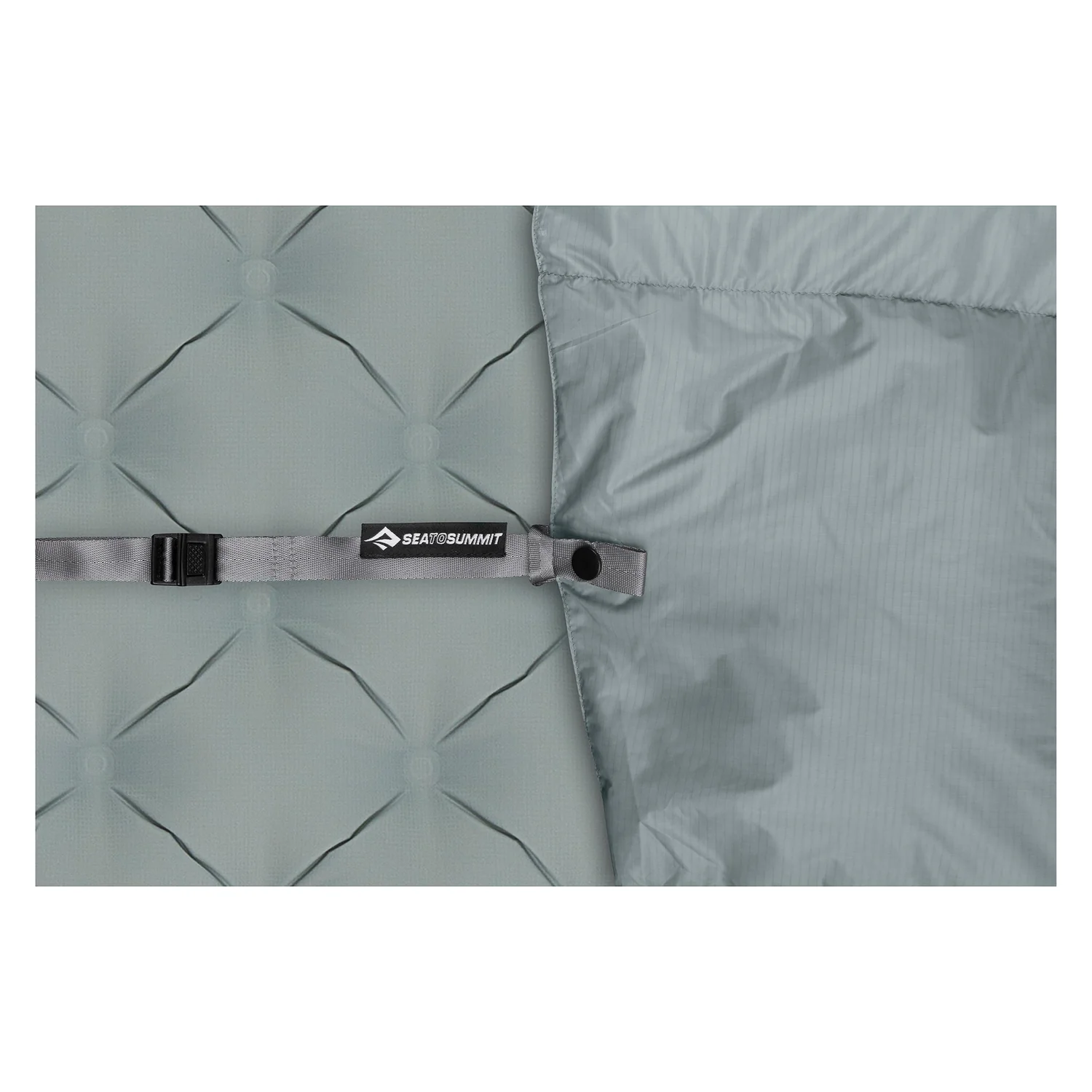CinderDownUltralightQuilt_Regular_sleepingmatstrapattachment_1e83162a-a8bd-4ce6-bb59-411b79db4a82