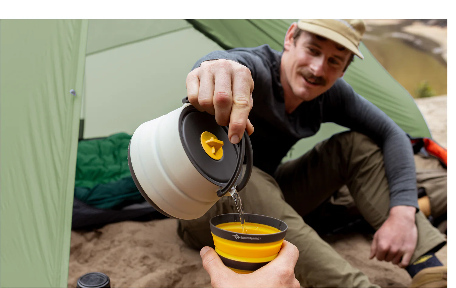 Description_frontier-collapsible-cup_GREEN.webp