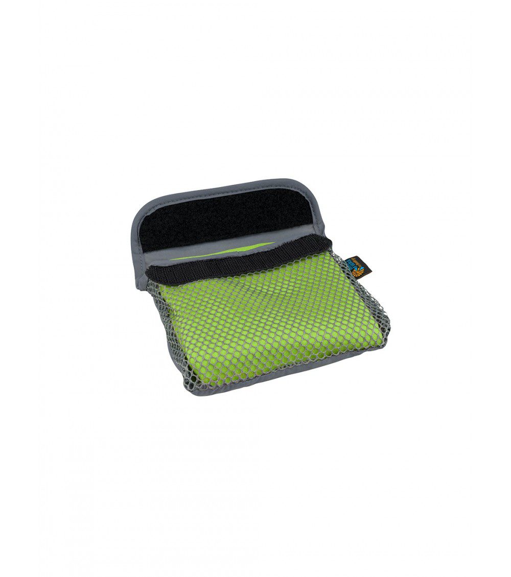 adrya_drylitetowel_usp_velcrocaseopen_lime_06_3-3.jpg