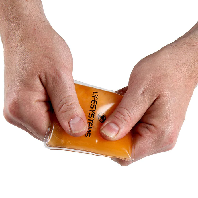 lifesystems-reusable-hand-warmers-demo