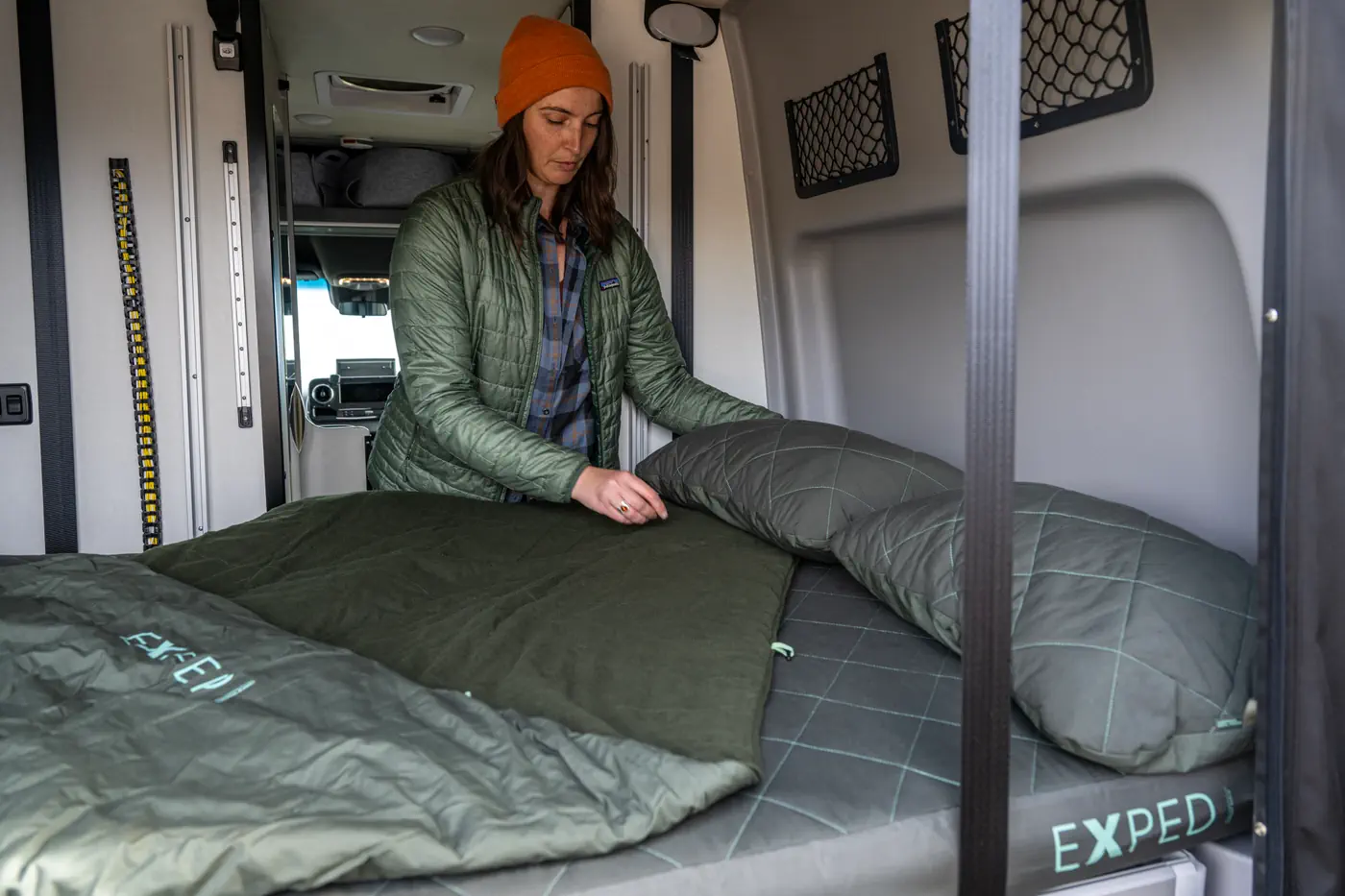 ©EXPEDUSA_LuxeMat_LuxePillow_LuxewoolBlanket_2