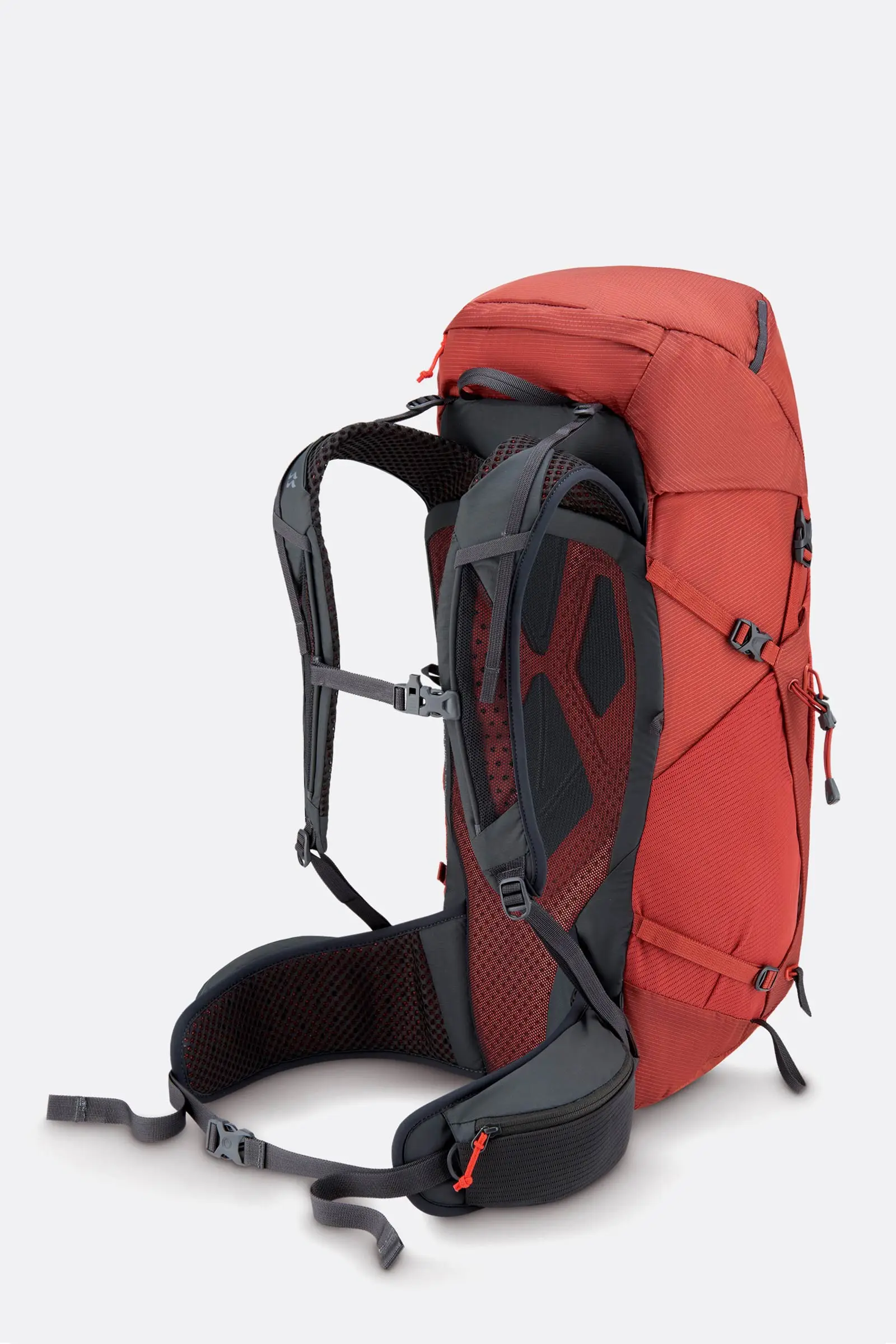 protium_35_tuscanred_qap_64_trd_back_angle.webp