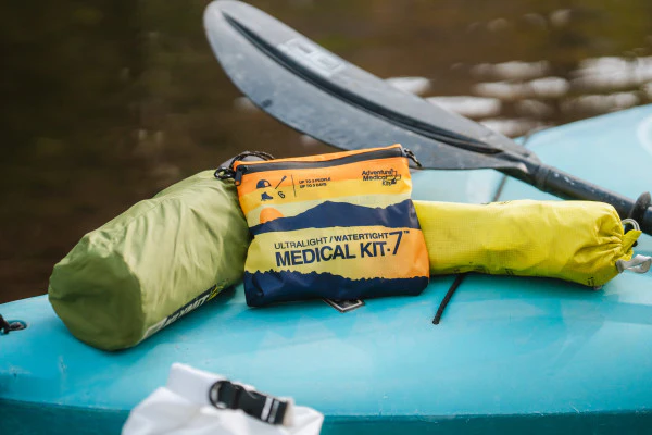 2075-0302_International_UltralightWatertight7onkayak_5000x.webp
